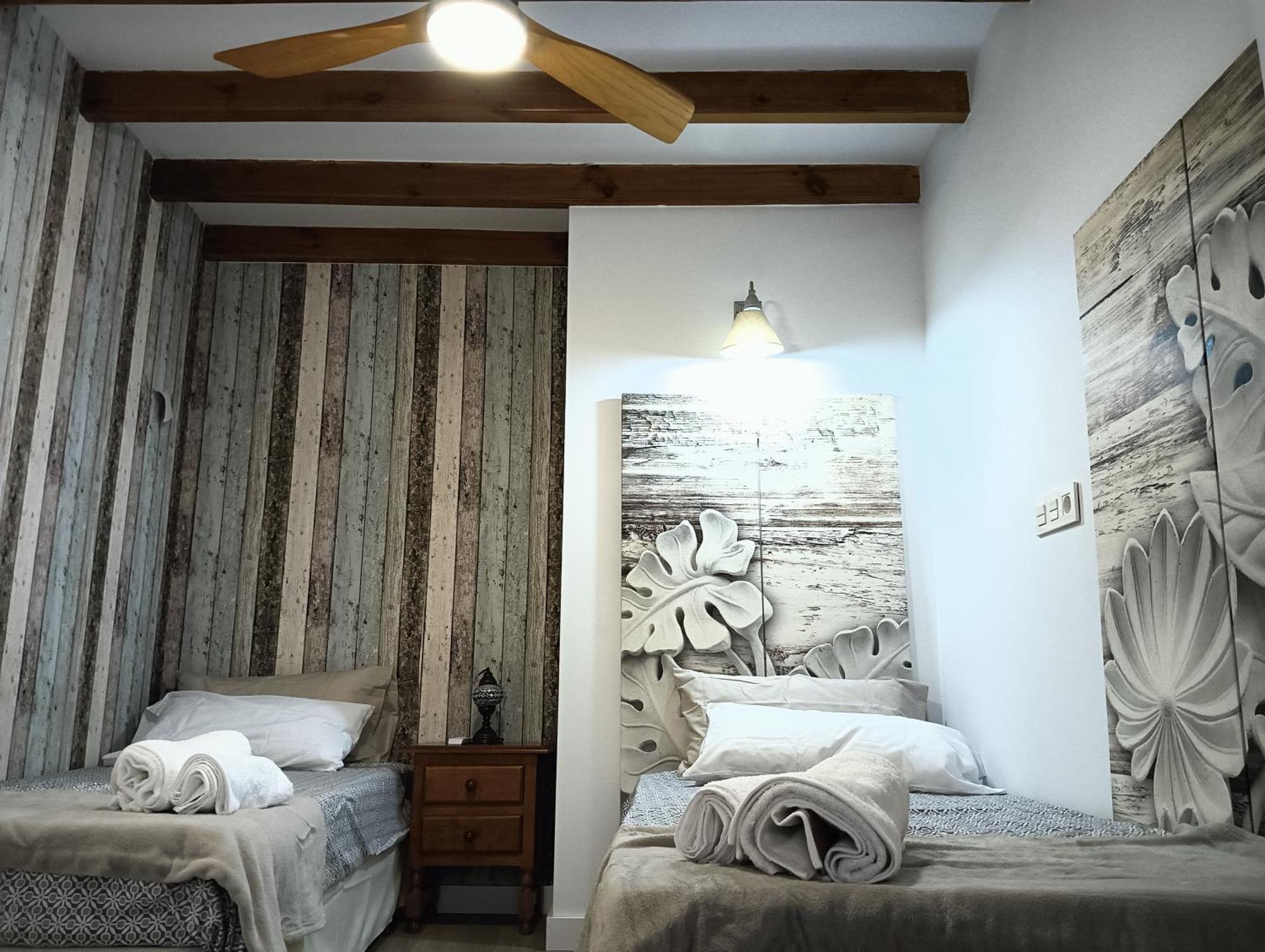 Ferienwohnung La Casa De La Plaza Guejar Sierra Zimmer foto